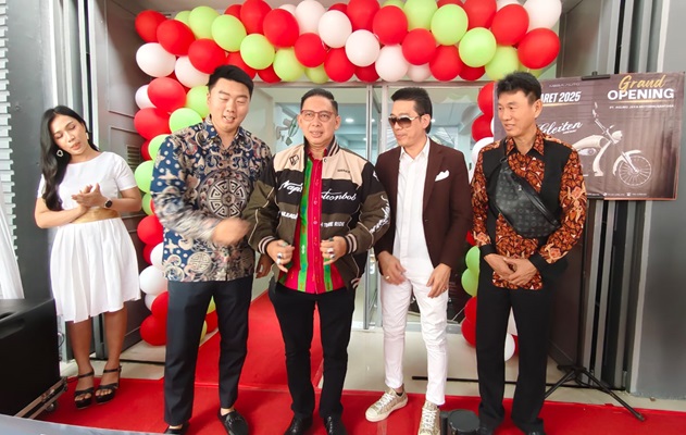 Ketua DPRD Kota Medan Menghadiri Grand Opening PT. Jaya Agung Motor Nusantara di Setia Budi Medan